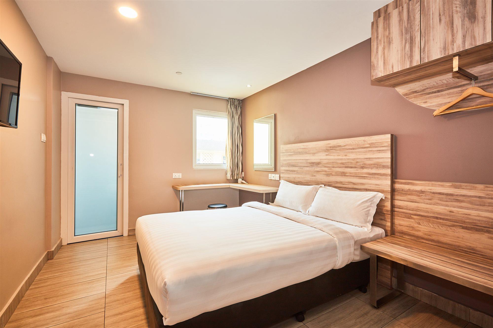 Ibis Budget Crystal Khách sạn 2*